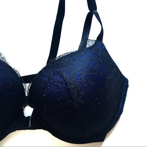 Victoria’s Secret blue/black lace bra in size 34DD - Picture 2 of 9